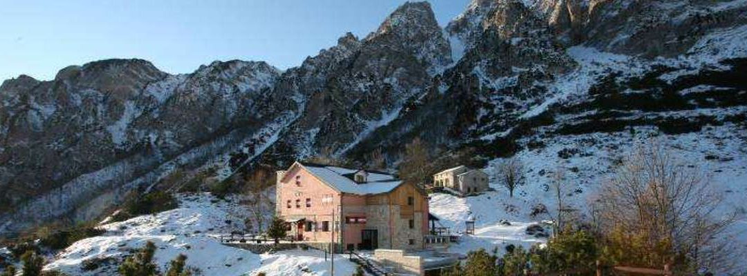 Rifugio Alpino CESARE BATTISTI